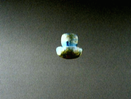 Antichampignon en l�vitation a�rodynamique; mushroom-like body in vertical wind-tunnel